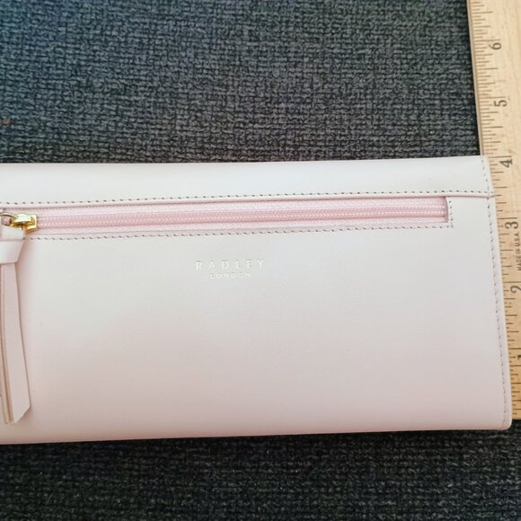 RADLEY LONDON "IN BLOOM" TRIFOLD LEATHER MATINEE WALLET BLUSH BEIGE DOG/FLOWERS - Picture 2 of 5